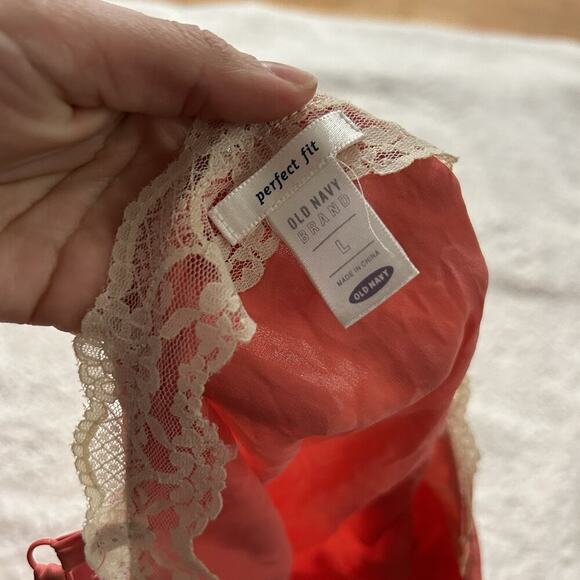 Old Navy Vintage 100% Silk Slip On Lace Lingerie Women’s Peach Embroidered Flora - Picture 7 of 8